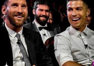 开云体育-关于中国队带队取胜！，C罗重要时刻重要助攻引发球迷热议的信息