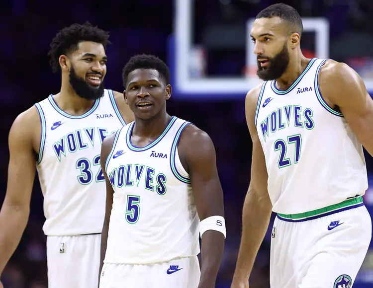 关于冲刺阶段丹佛掘金备战NBA季后赛，豪取连胜细节曝光，气氛紧张，训练强度明显提升的信息